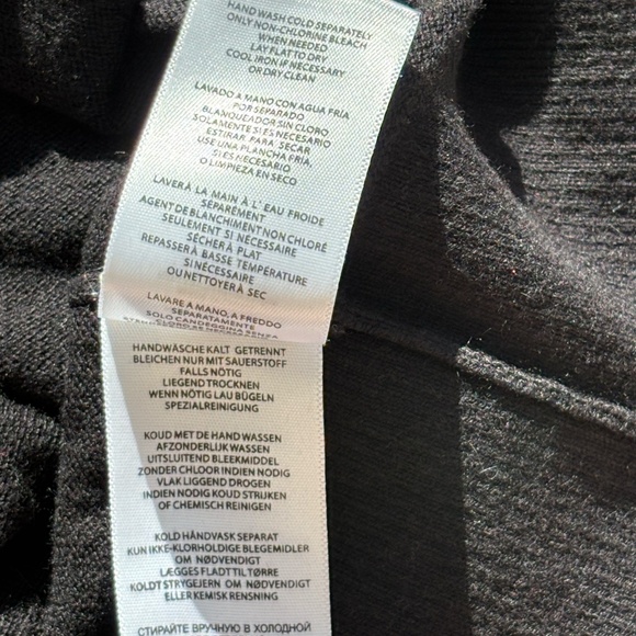 Michael Kors Black Cardigan with Gold Chain Trim – Size 2x - Picture 8 of 9